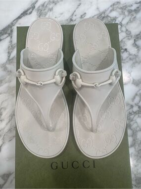 Gucci Ivory Horsebit Thong Sandals